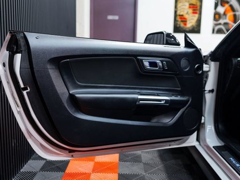 Used 2019 Ford Mustang GT w/ GT Performance Package RWD image 23