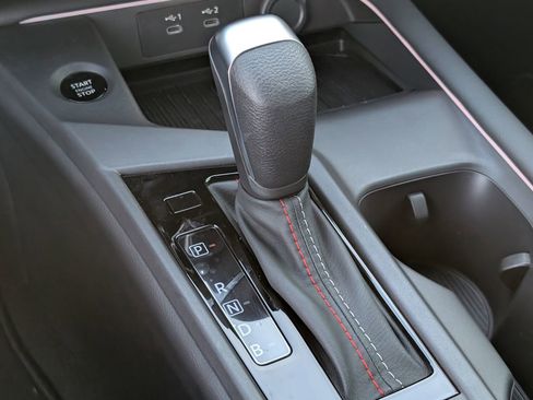 New 2026 Nissan Sentra SR FWD image 18