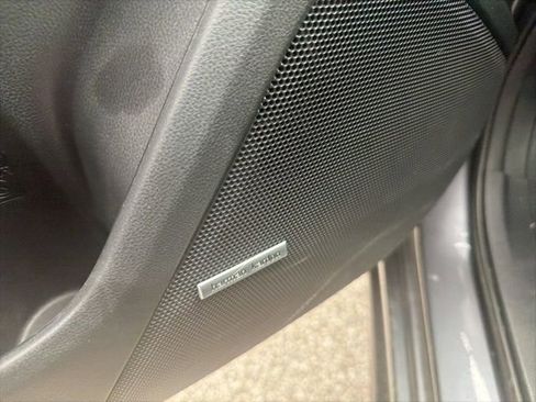 Used 2023 Subaru Crosstrek 2.5i Limited image 11