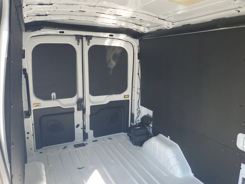 New 2026 Ford Transit 250 148 Medium Roof image 13