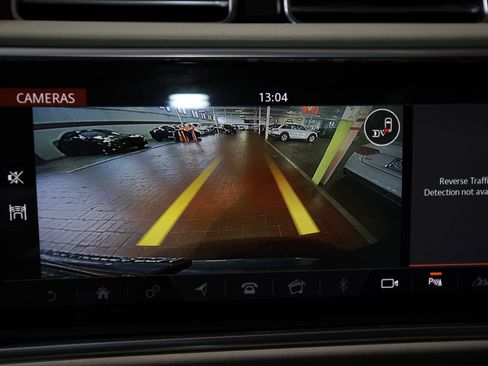 Used 2020 Land Rover Range Rover HSE AWD/4WD image 19