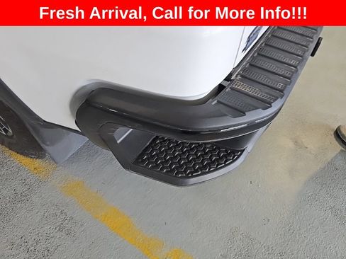 Used 2025 Chevrolet Silverado 1500 ZR2 AWD/4WD image 29