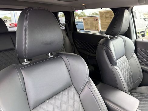 Used 2024 Mitsubishi Outlander SEL image 22
