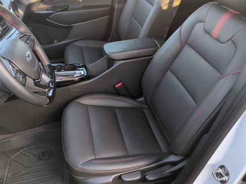 Used 2024 Chevrolet Trax RS w/ Driver Confidence Package image 16