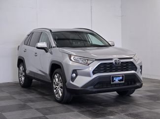 Used 2019 Toyota RAV4 XLE Premium w/ Cold Weather Package FWD video 2