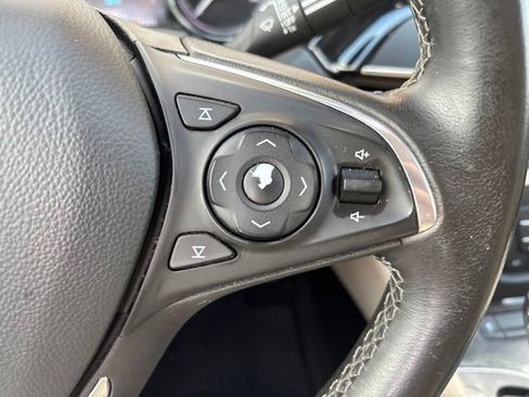 Used 2019 Buick Envision Preferred FWD image 28