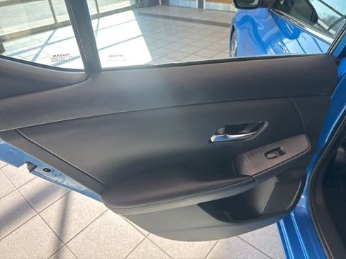 Used 2020 Nissan Sentra SV image 13