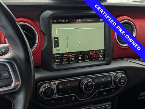 Used 2020 Jeep Gladiator Rubicon AWD/4WD image 34