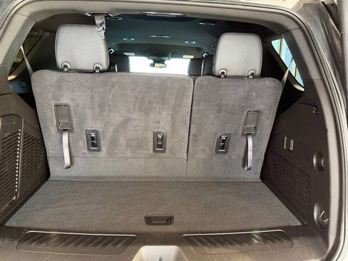 Used 2024 Chevrolet Tahoe LT image 35