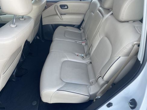 Used 2023 Nissan Armada SL image 27
