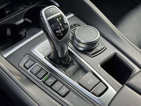 Used 2019 BMW X6 xDrive50i w/ Executive Package image 22