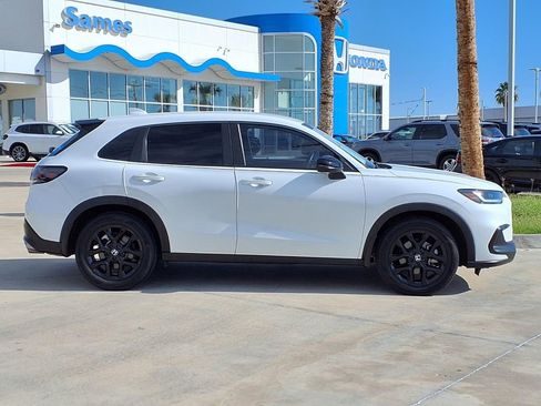 Certified 2024 Honda HR-V Sport image 8
