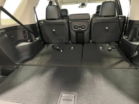 New 2025 Honda Pilot EX-L image 34