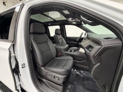 Certified 2023 Chevrolet Tahoe Z71 w/ Luxury Package AWD/4WD image 28