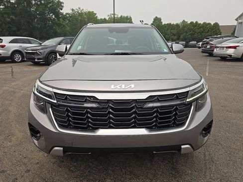 Certified 2024 Kia Seltos S AWD/4WD image 2