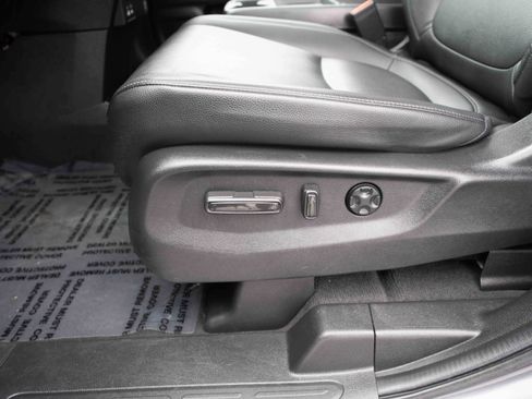 Used 2025 Honda Odyssey EX-L image 12