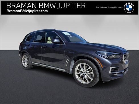 Certified 2022 BMW X5 xDrive40i image 1