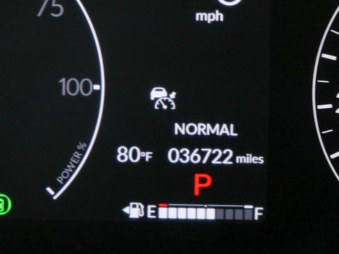 Used 2023 Honda CR-V Sport Touring image 16