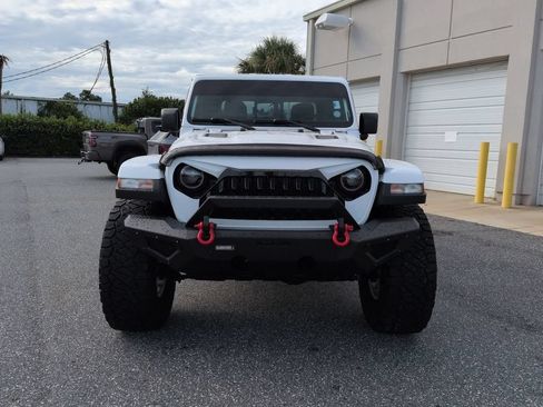 Used 2022 Jeep Gladiator Rubicon AWD/4WD image 9