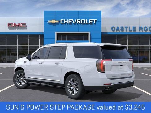 New 2026 GMC Yukon XL Denali w/ Sun & Power Step Package AWD/4WD image 3