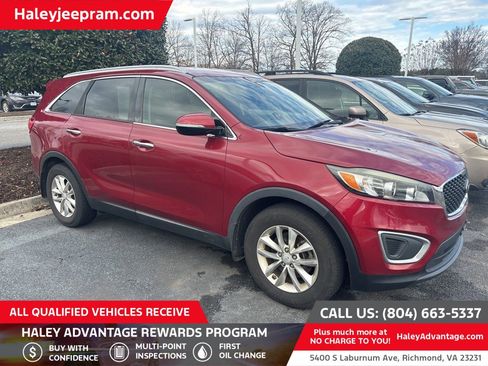 Used 2016 Kia Sorento LX image 1