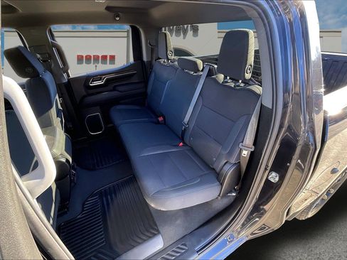 Used 2023 Chevrolet Silverado 1500 LT image 22