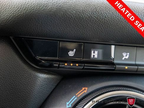 Used 2025 Chevrolet Blazer LT image 4