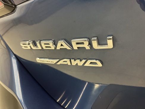 Certified 2022 Subaru Outback Limited image 35