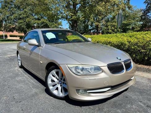 Used 2012 BMW 328i Convertible image 4