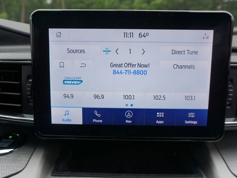 Used 2021 Ford Explorer XLT w/ Equipment Group 202A AWD/4WD image 11