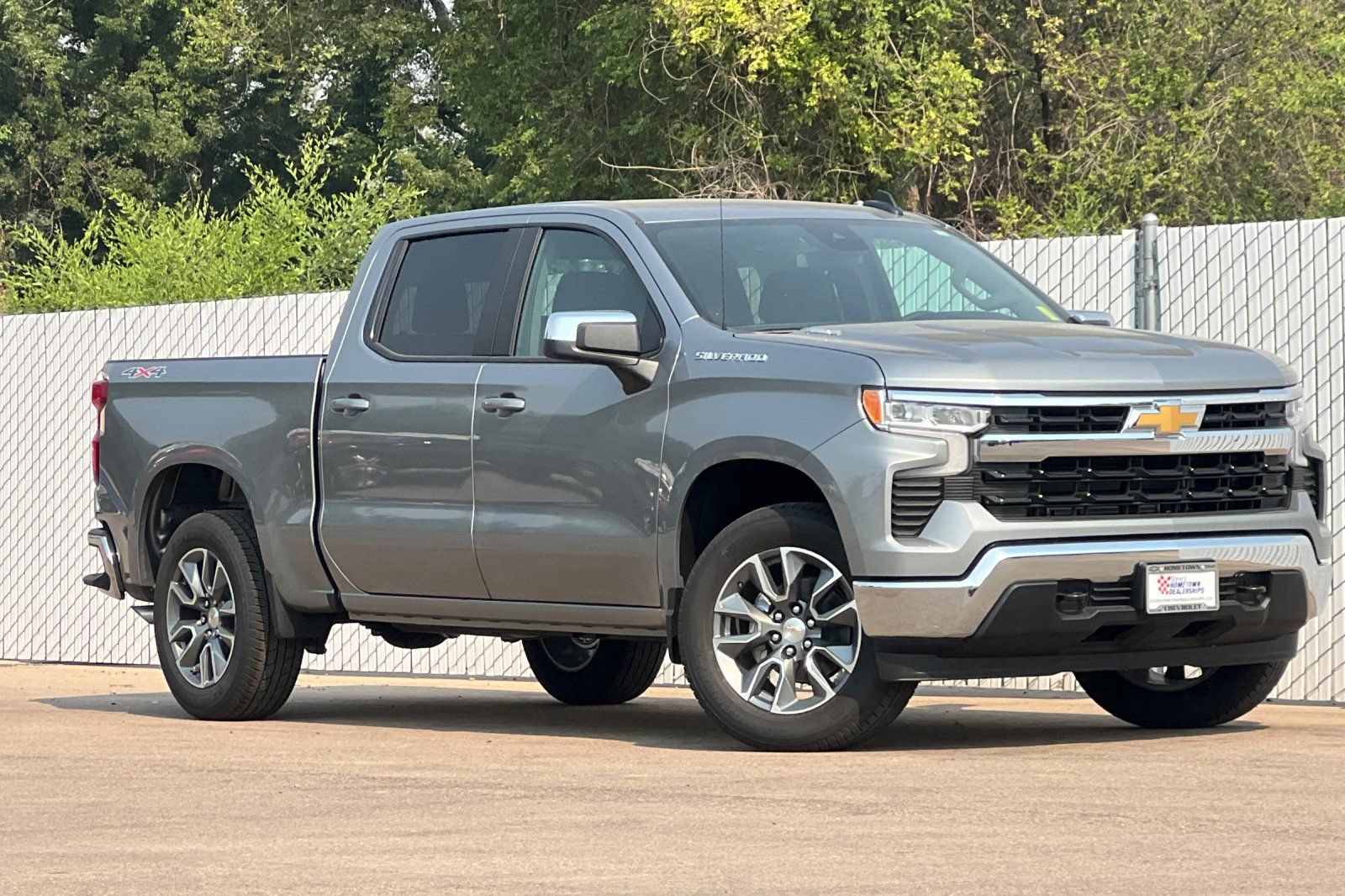 New 2026 Chevrolet Silverado 1500 Custom Trail Boss AWD/4WD image 2