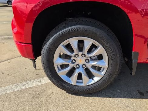 New 2026 Chevrolet Silverado 1500 Custom RWD image 3