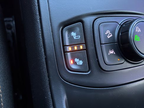 Used 2020 GMC Terrain SLE w/ Driver Convenience Package image 24