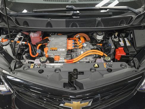 Used 2021 Chevrolet Bolt LT FWD image 13