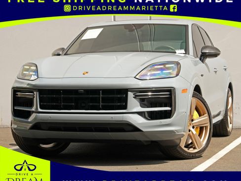 Used 2024 Porsche Cayenne Turbo AWD/4WD image 1