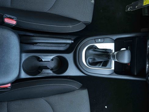 Used 2024 Kia Forte LXS FWD image 25
