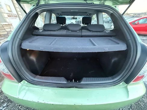 Used 2009 Hyundai Accent SE w/ Premium Equipment Pkg 4 image 13