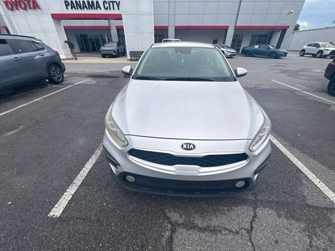Used 2020 Kia Forte LXS FWD image 9