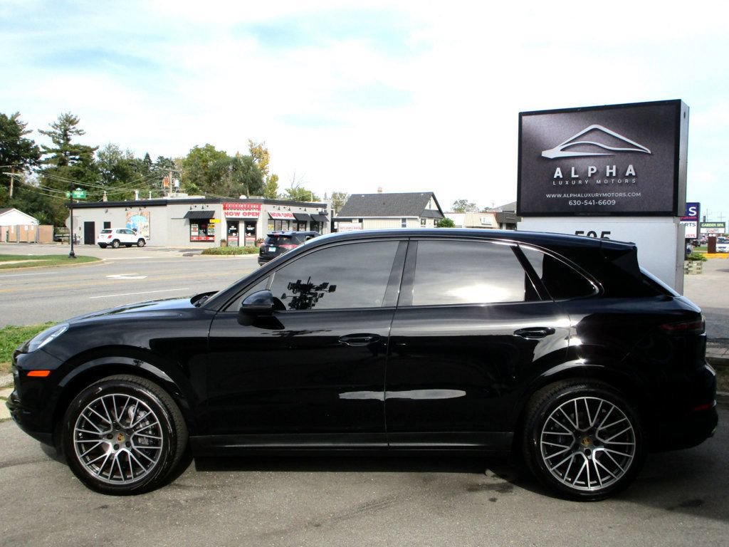 Used 2019 Porsche Cayenne AWD/4WD image 12