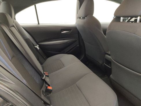 Used 2020 Toyota Corolla SE image 19