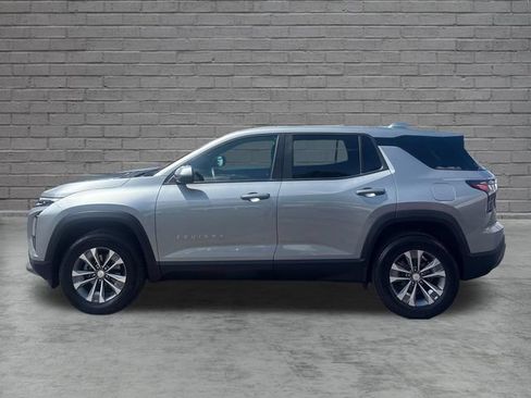 Used 2026 Chevrolet Equinox LT AWD/4WD image 4