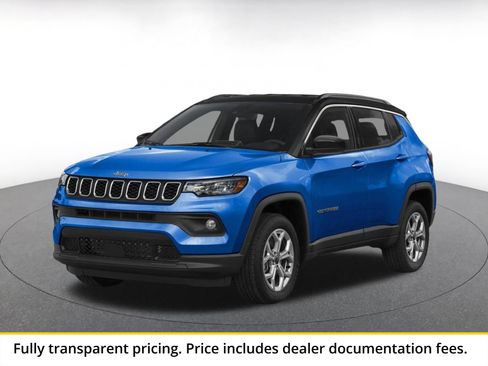 Used 2025 Jeep Compass Limited AWD/4WD image 4