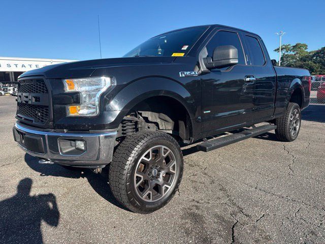 Used 2017 Ford F150 XLT w/ Equipment Group 302A Luxury AWD/4WD image 2