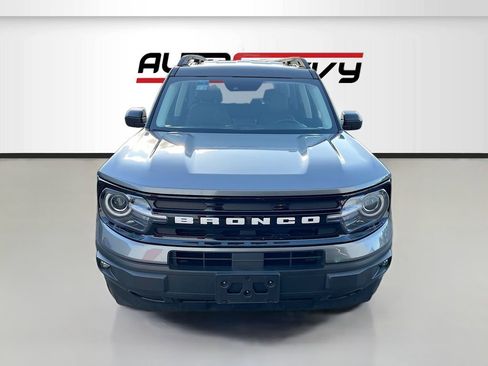 Used 2024 Ford Bronco Sport Outer Banks w/ Tech Package image 2
