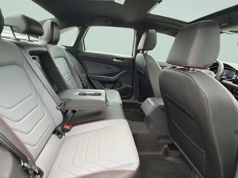 New 2026 Volkswagen Jetta GLI Autobahn FWD image 33