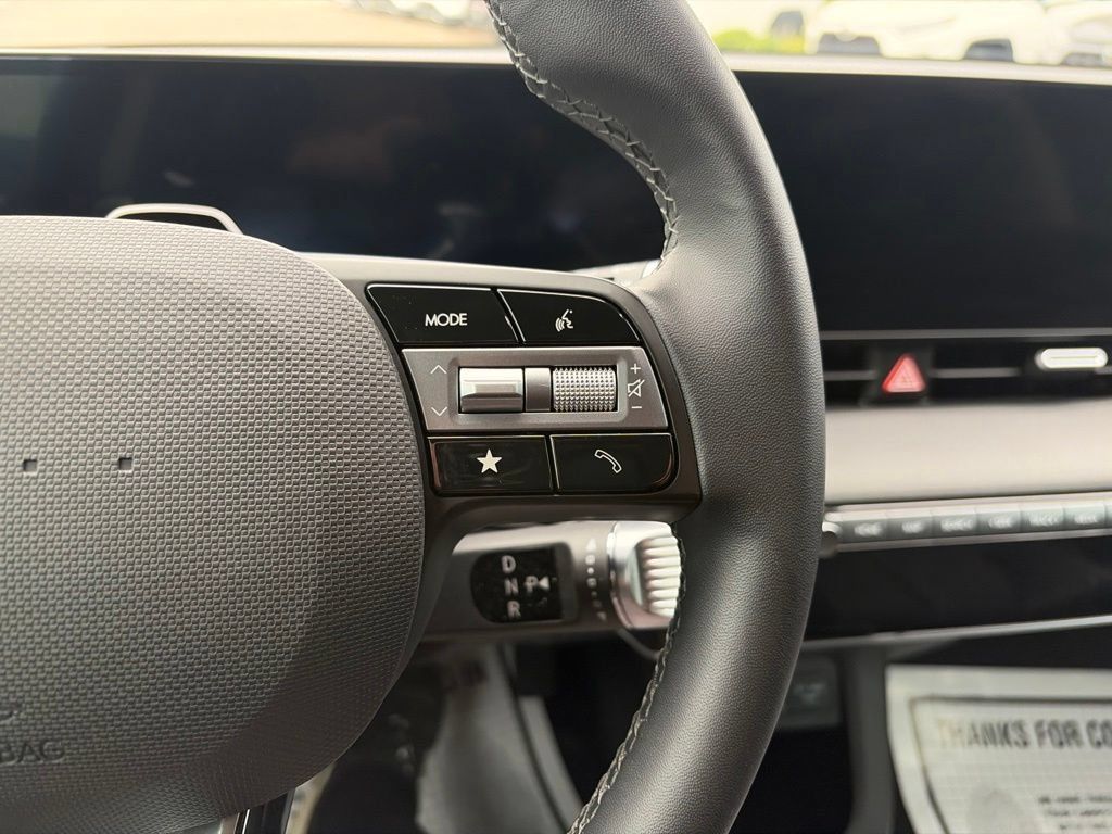 Used 2026 Hyundai Ioniq 5 SEL RWD image 28