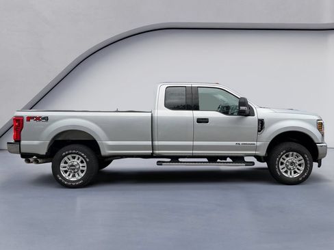 Used 2019 Ford F350 XLT w/ XLT Value Package AWD/4WD image 6