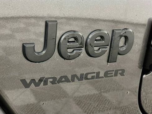 Used 2022 Jeep Wrangler Sport AWD/4WD image 25