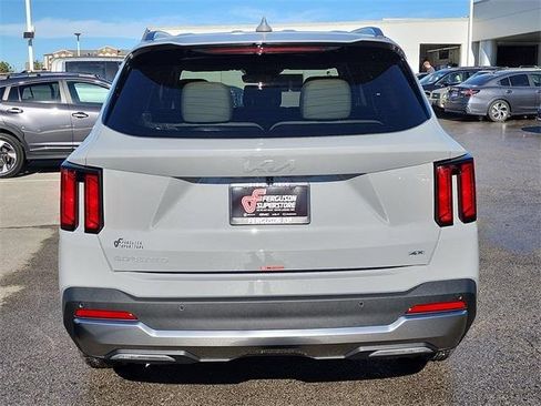 New 2026 Kia Sorento S image 4