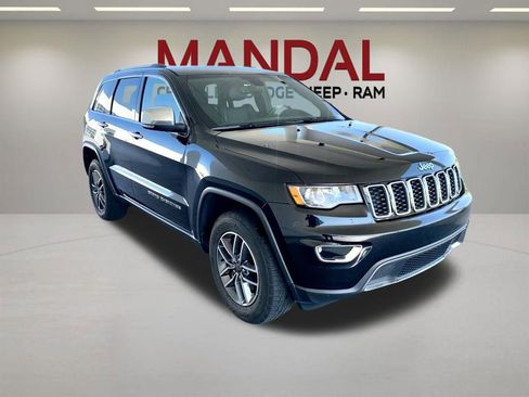 Used 2019 Jeep Grand Cherokee Limited w/ Trailer Tow Group IV AWD/4WD image 5